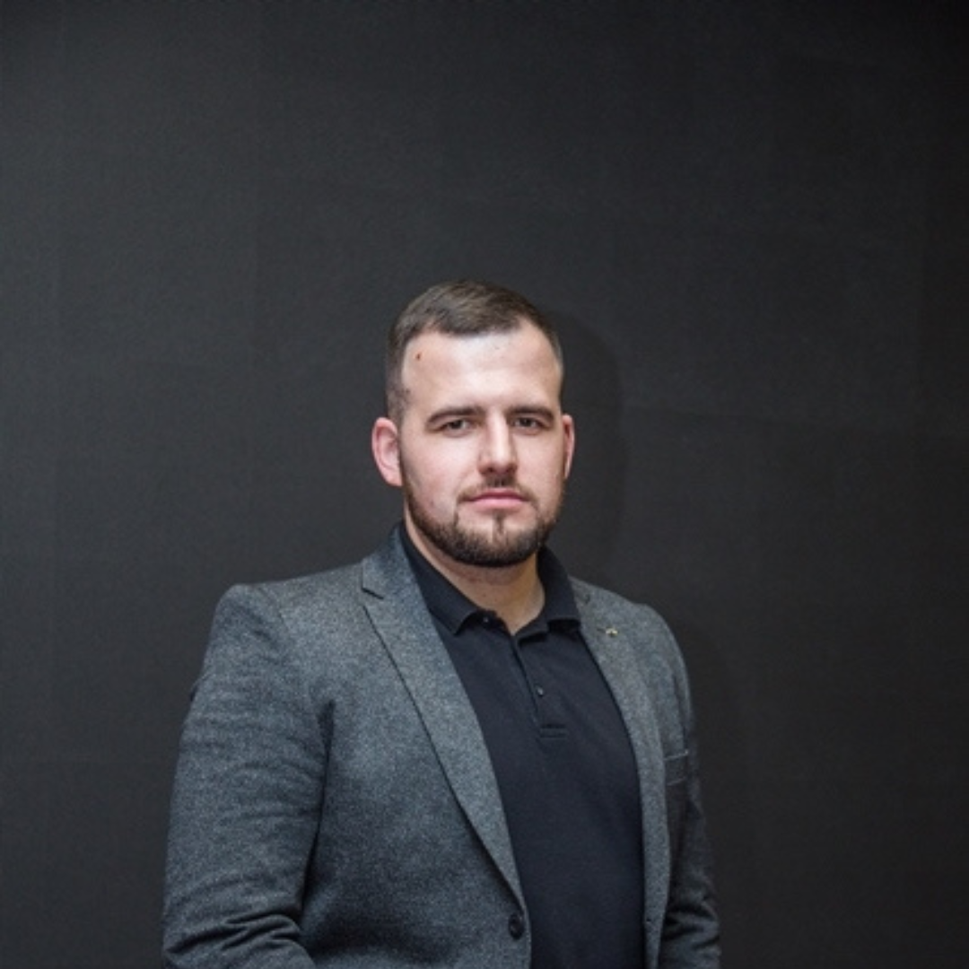 SERHII RYZHKOV: MANAGING A DAIRY FARM WITH A SMARTPHONE